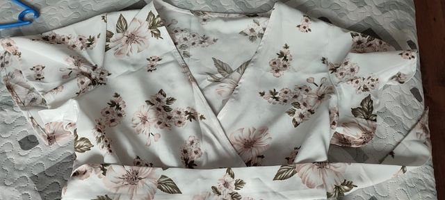 Mono de verano corto.