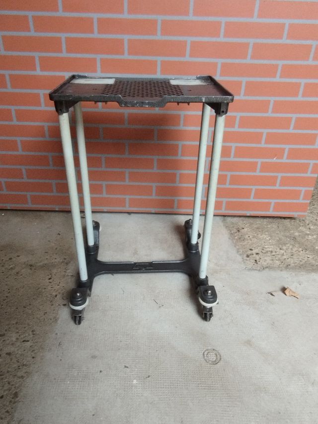 mesa de máquina de escribir