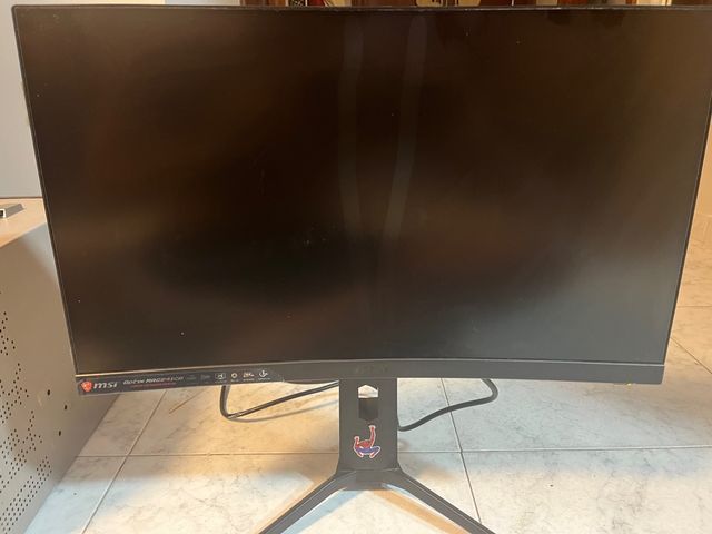Monitor msi optix mag241cr curvo 144 hz 1 ms