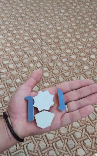 Mesa de mosaicos artesanal