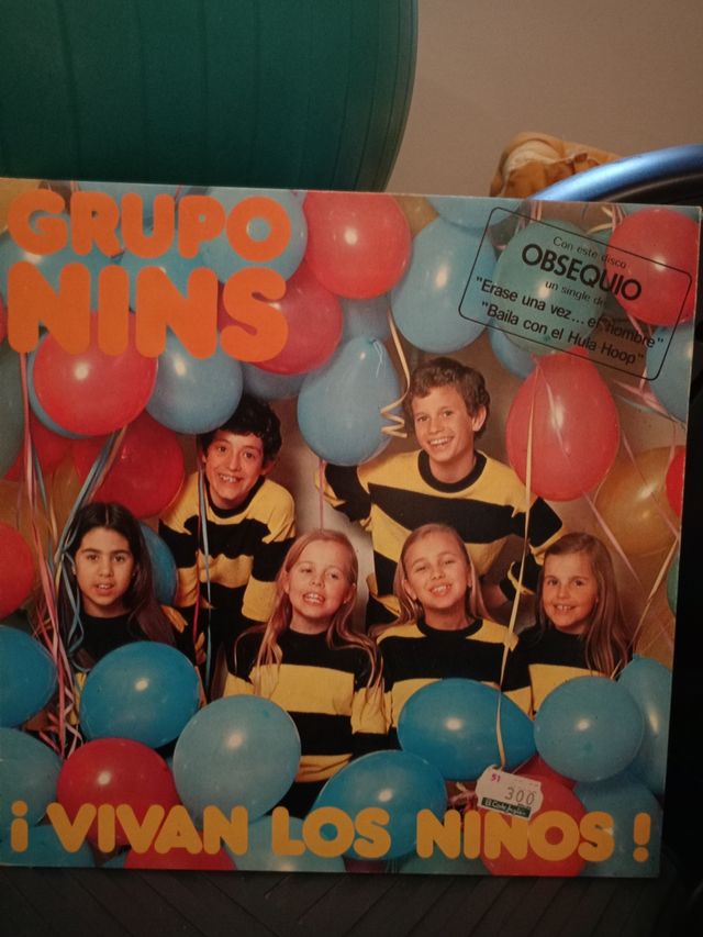 VINILO GRUPO NINS