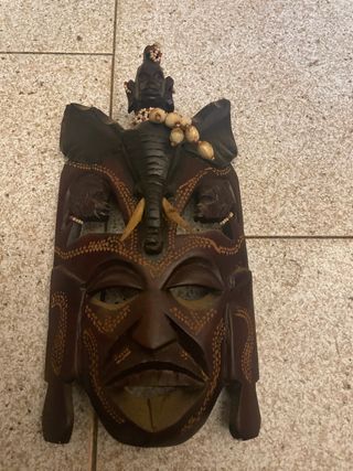 maschere in legno da collezione, antiquariato