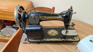 OFERTA Máquinas de coser Singer y Alfa con regalos