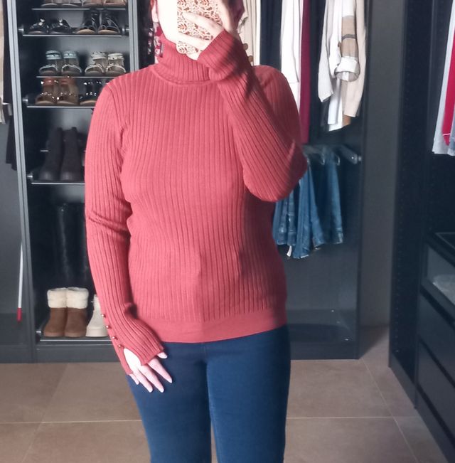 Maglia dolcevita rossa