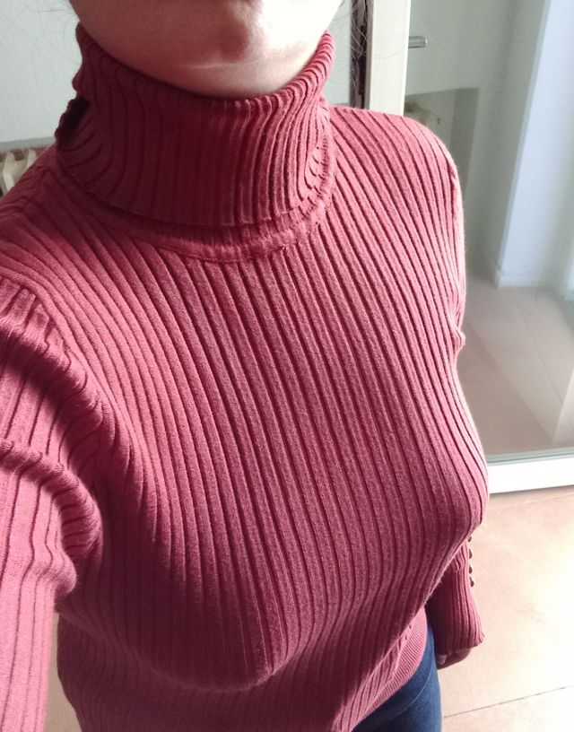 Maglia dolcevita rossa