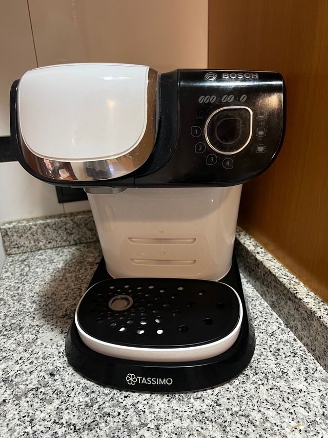 Cafetera BOSCH Tassimo TAS6004