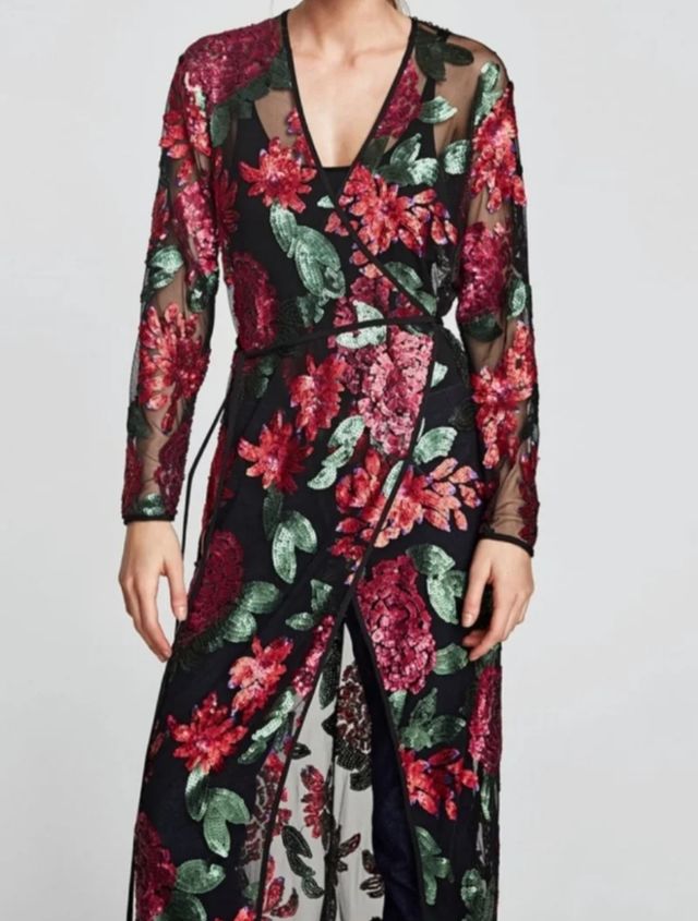 Vestido floral lentejuelas Zara