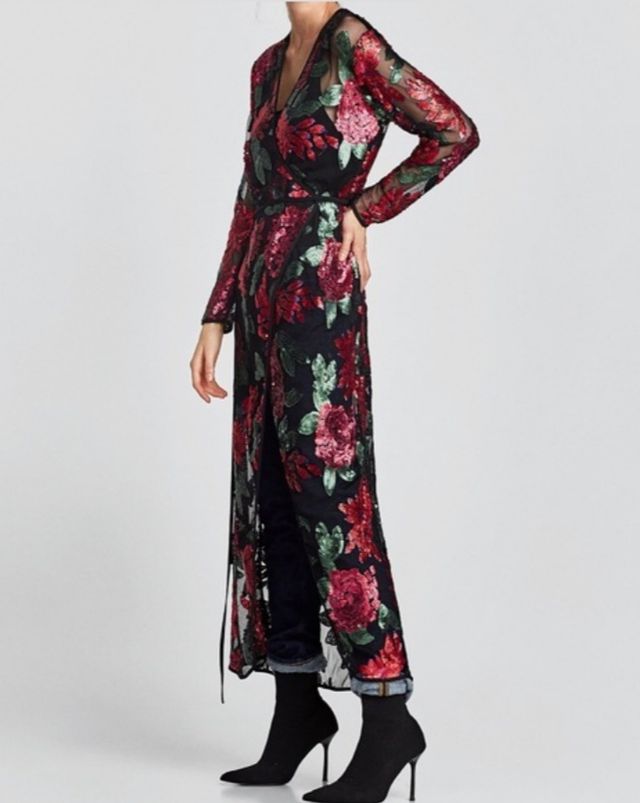 Vestido floral lentejuelas Zara