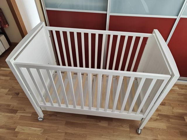 cuna de bebe madera maciza blanca