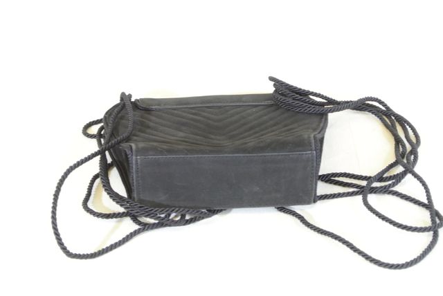 Borsa firmata Kennet Jay Lane