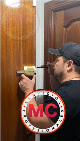 Instalación Cerrojo de Seguridad