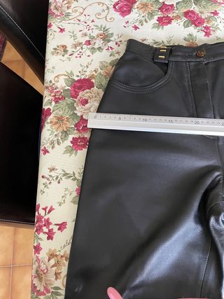 pantalon de cuero medidas