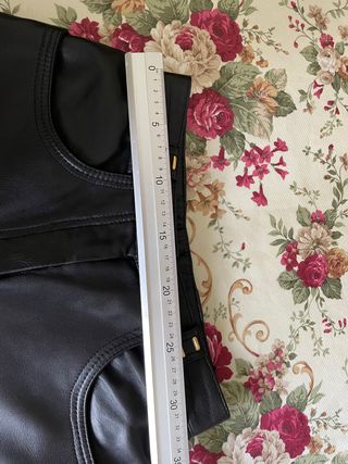 pantalon de cuero medidas