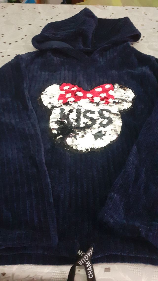 2 felpe  bambina  in velluto  rossa e blu