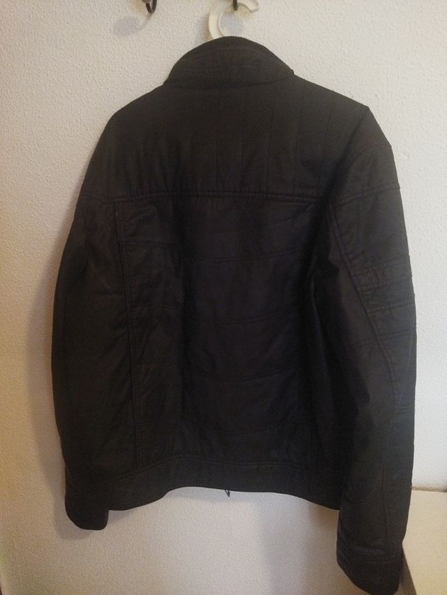 Cazadora de cuero negra hombre