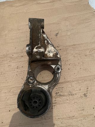 Soporte palier y taco 205 rallye