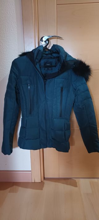 Abrigo plumas Zara