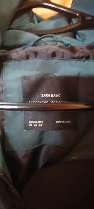 Abrigo plumas Zara