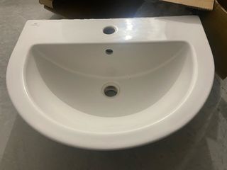 Lavabo Porcelanosa desmontado(pie y lavabo)