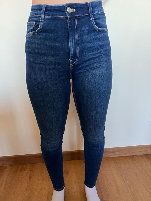 Pantalon vaquero azul oscuro Zara