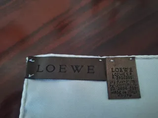 Pañuelo Loewe auténtico 