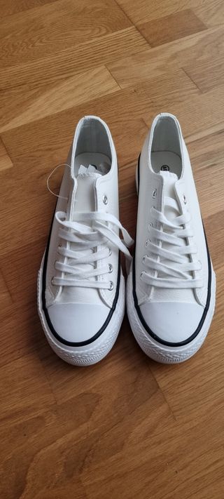 Zapatillas tipo converse 39