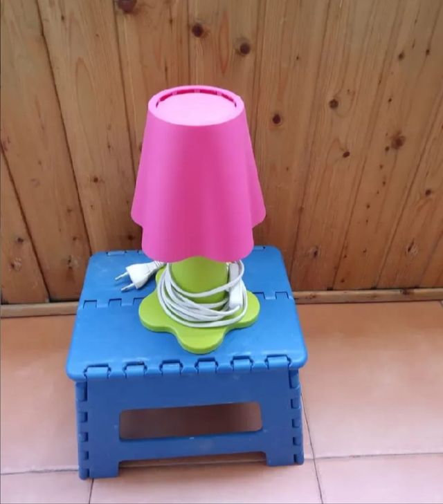lámpara de mesita de noche infantil