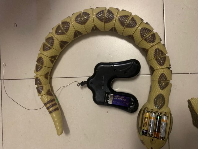 serpiente teledirigida