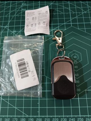 Mando garaje, cochera universal nuevo 