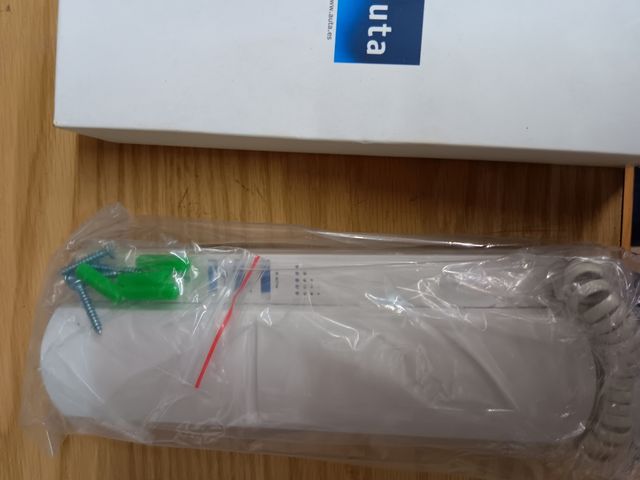 Teléfono portero Automático.