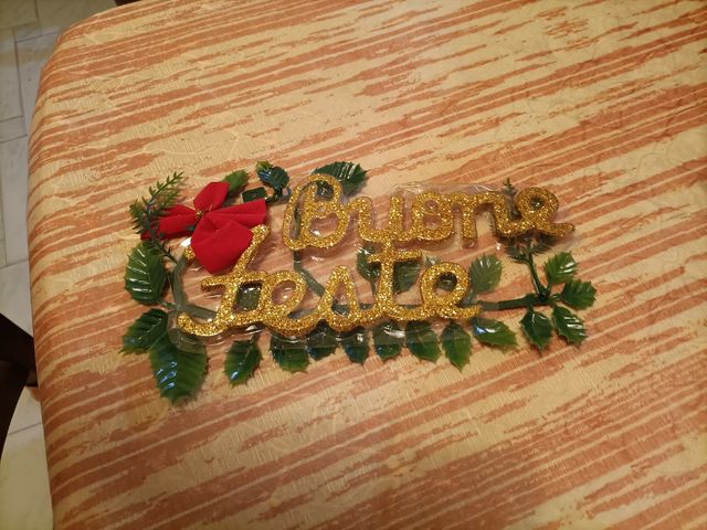 Coppia 2 dietro porta buone feste