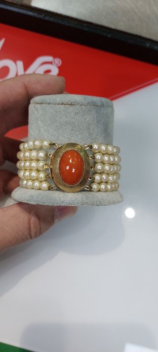 Pulsera con perlas