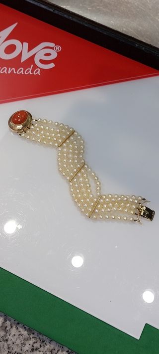 Pulsera con perlas