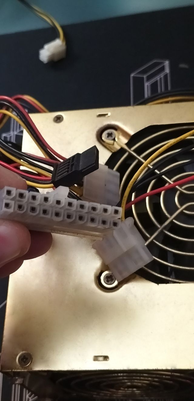 Fuente de alimentación PC (biswal 500W)