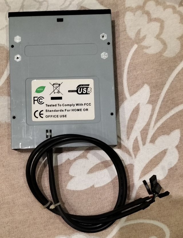 Lector de tarjetas interno USB y Lector DVD LG