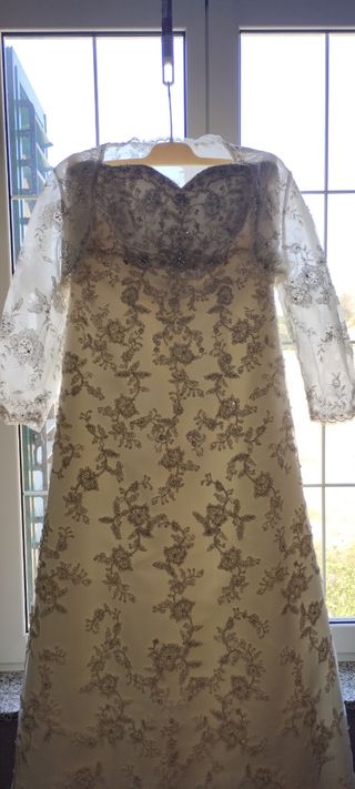 Abito da sposa in pizzo