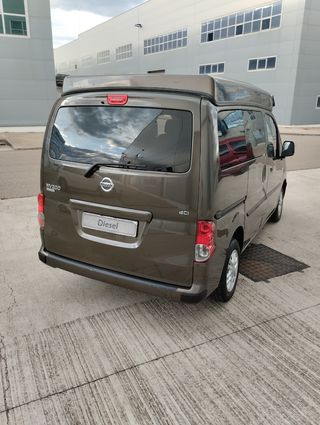Nissan nv200evalia Camper techo elevable