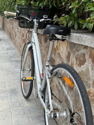 Bicicleta de paseo globe specialized