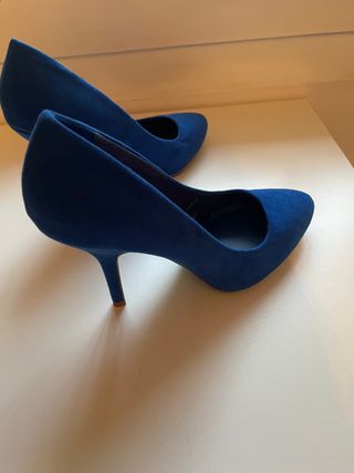 Zapatos azules ZARA- NUEVOS