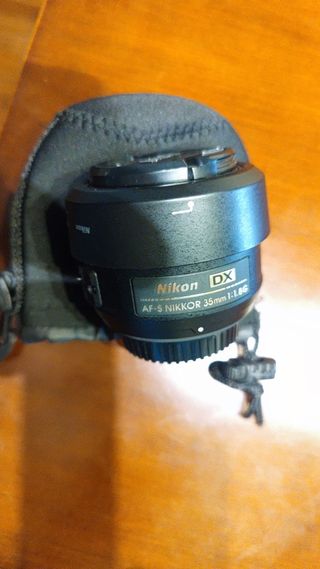 CAMARA NIKON D5300 CON MUCHOS ACCESORIOS