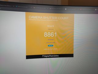 CAMARA NIKON D5300 CON MUCHOS ACCESORIOS