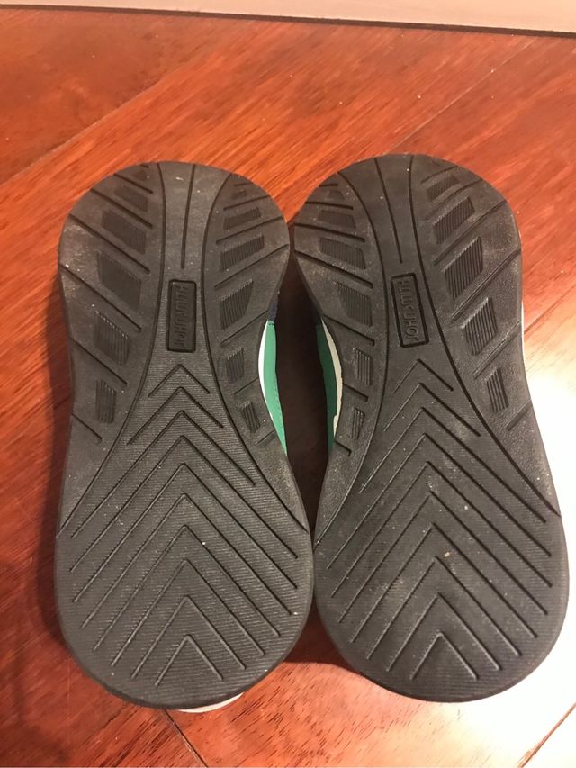 Nuove sneakers da donna taglia 37