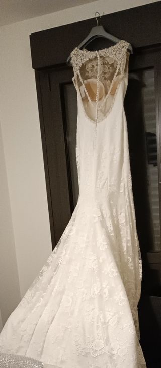 Vestido de novia con cancán