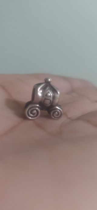 Charms Pandora