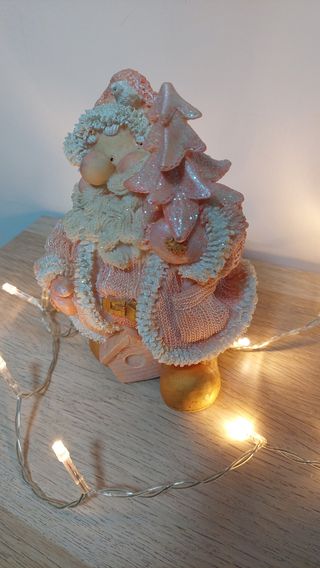 Figura de Santa Claus. Decoración Navidad.
