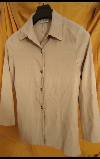 Chaqueta beige antelina 