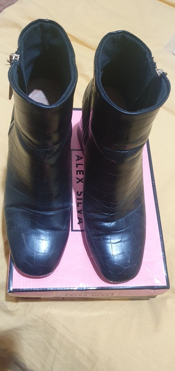 Botas color negro ⚫️