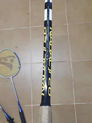 Raqueta tenis niños y badminton 