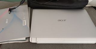 Commodore Amiga compatible AROS. Acer Aspire.