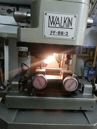 Máquina llaves seguridad